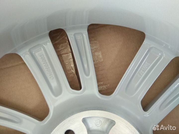 Диск колесный литой R16 LADA Vesta 