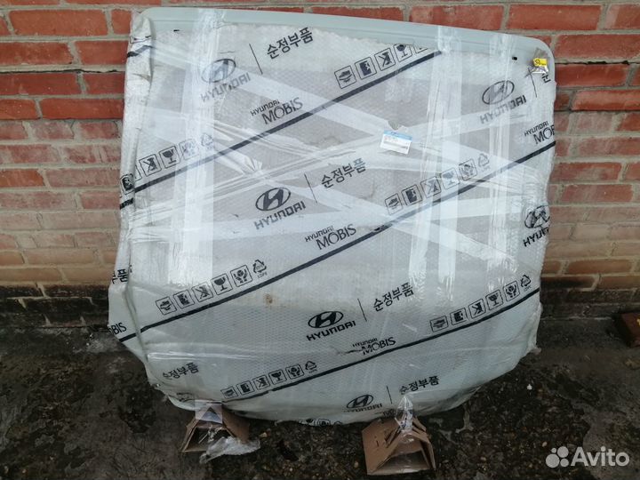 Новая дверь багажника Hyundai Veloster 2011 -2016