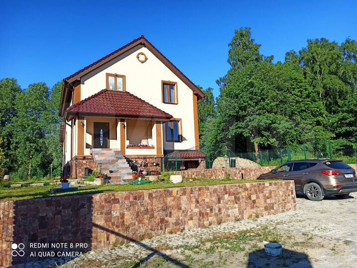 Дом 350 м² на участке 20 сот.