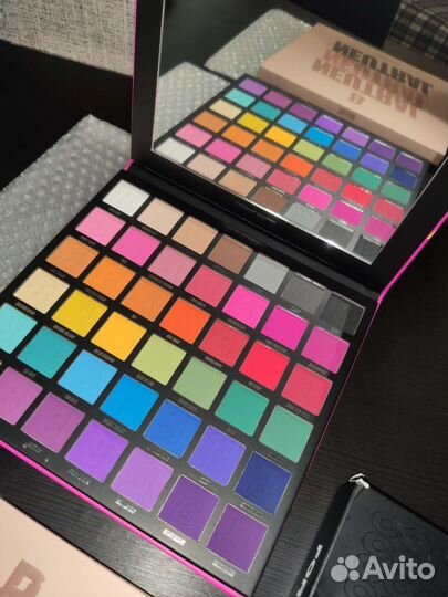 Тени для век Beauty Bay Bright 42 colour