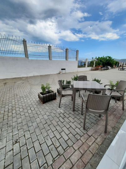 2-к. квартира, 44 м², 1/3 эт.