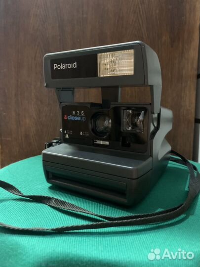 Фотоаппарат моментальный polaroid