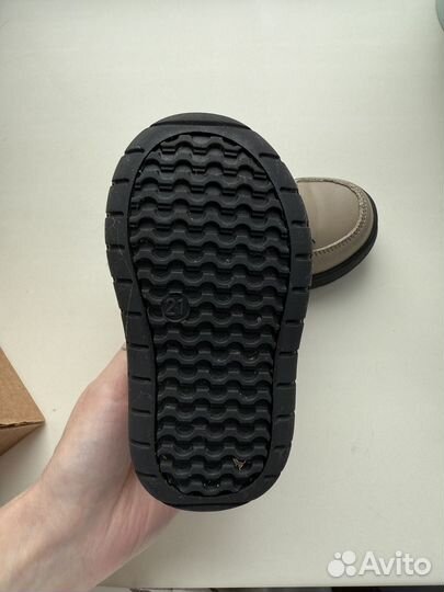 Ботинки демисезонные на малыша