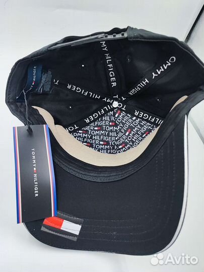 Кепка Tommy Hilfiger