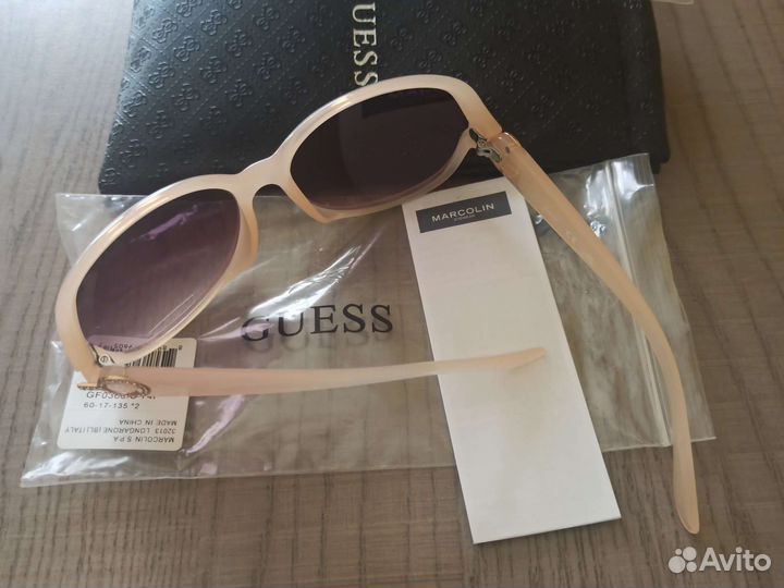 Новые женские солнцезащитные очки Guess GF0366