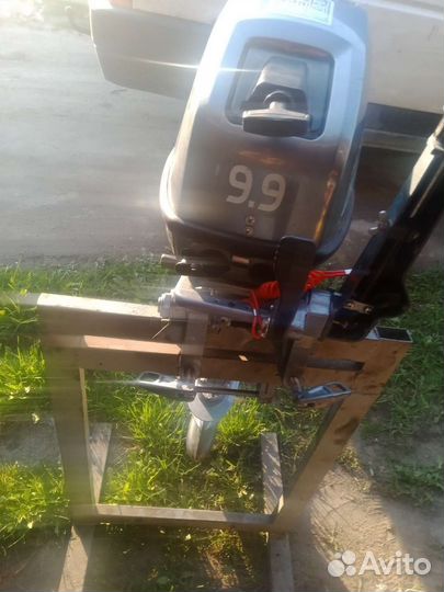 Лодочный мотор