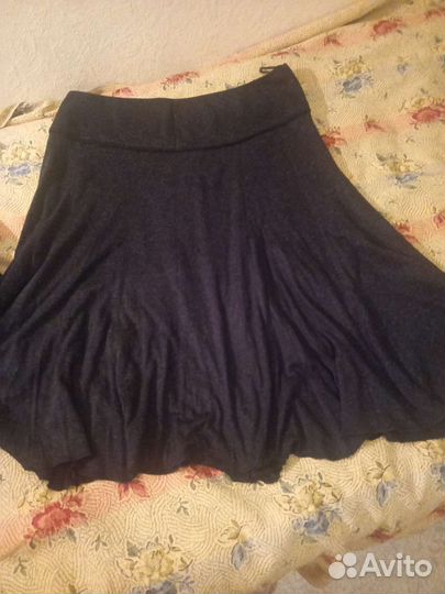 Юбки 54 размер две за 200