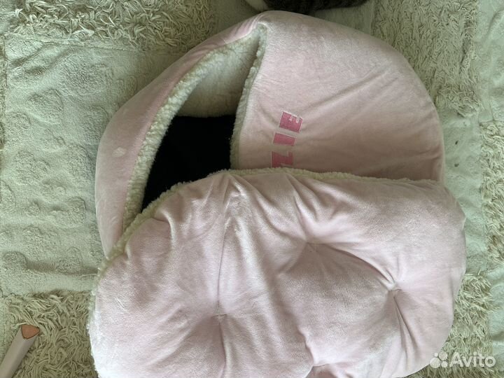 Лежашка для кошек