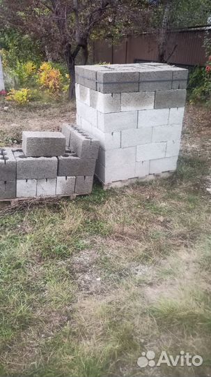 Блоки стеновые 139 штук