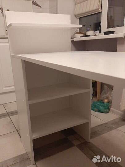 Стол складной для маникюра