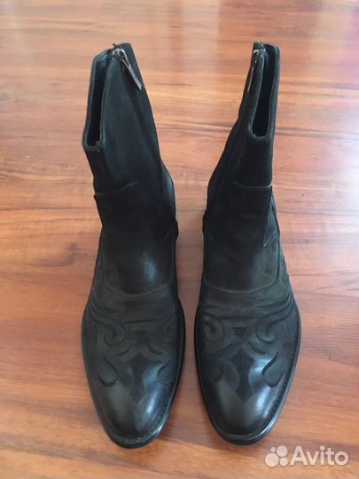 Ботинки-казаки