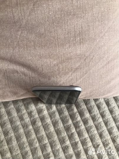 Продам iPhone 6 s