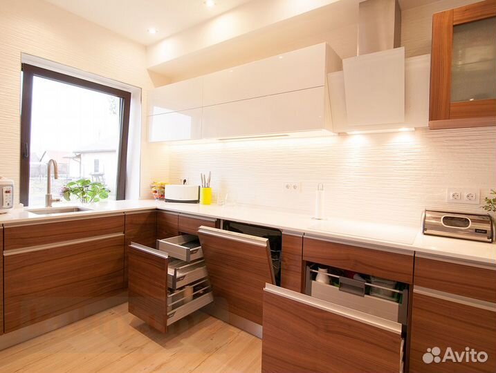 Кухня на заказ армас