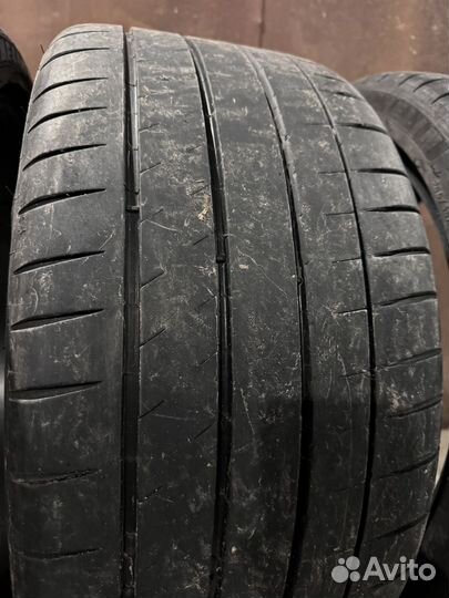 Michelin Pilot Sport 4 S 225/40 R19 и 255/35 R19 96Y