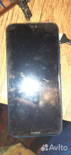 HUAWEI P20 Lite, 4/32 ГБ