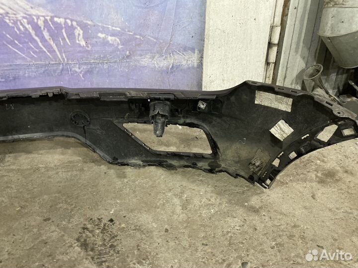 Volkswagen Tiguan бампер передний