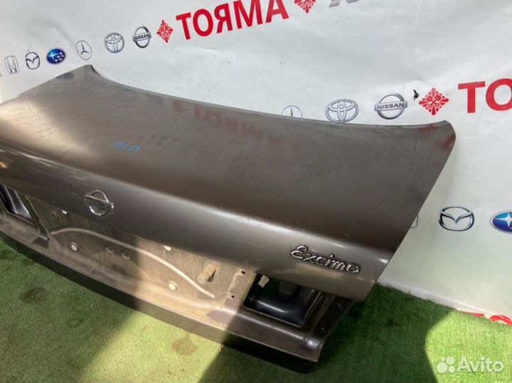 Крышка багажника Nissan Cefiro A32