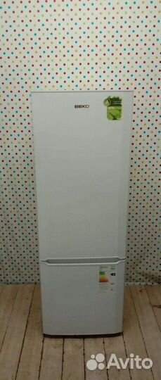 Холодильник бу маленький двухкамерный гарантия дос
