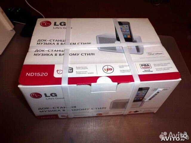 Новая мощная минидокстанция LG с FM тюнером