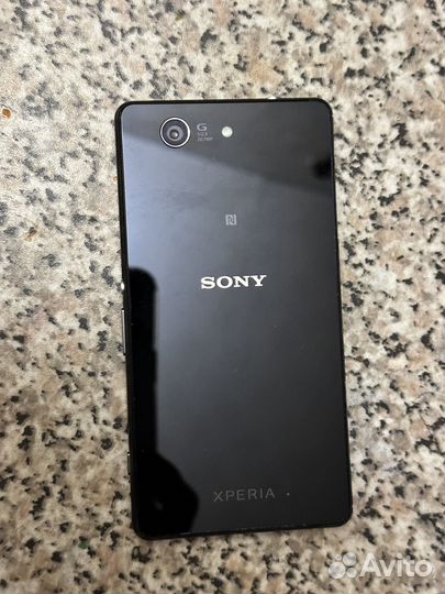 Sony Xperia Z3 Compact, 2/16 ГБ