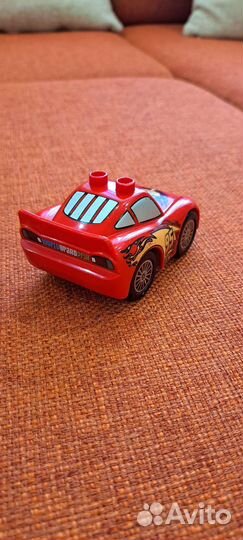 Lego duplo, машинка Молния Макквин