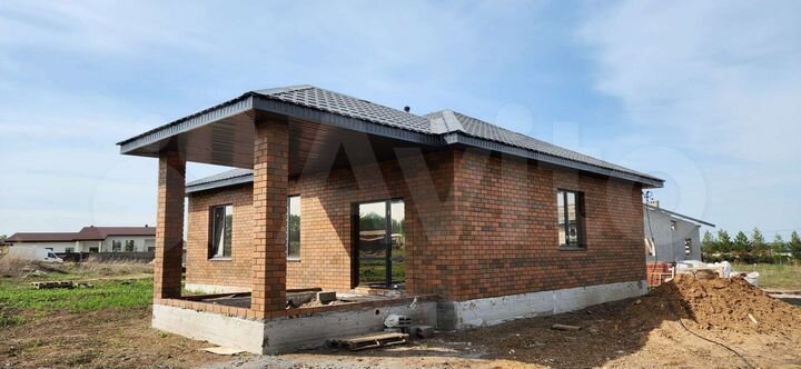 Коттедж 116 м² на участке 8 сот.