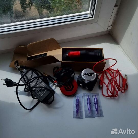 Тату-машинка Skinductor Vertigo + оборудование