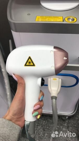 Диодный лазер для эпиляции FG2000D+ (1600 Вт)