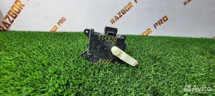 Сервопривод печки, моторчик заслонки отопителя