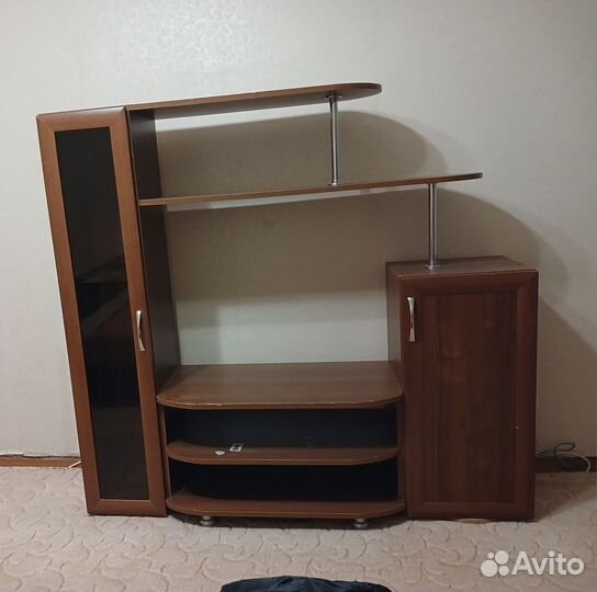 Стенка в гостиную бу