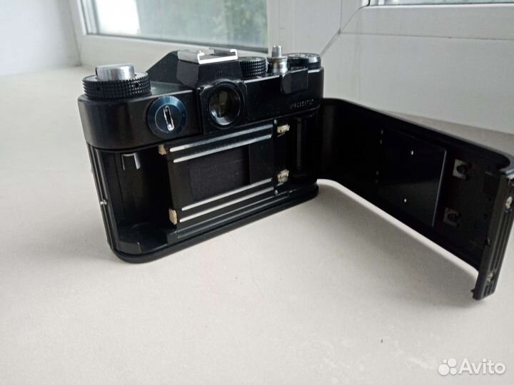 Фотоаппарат зенит ттл