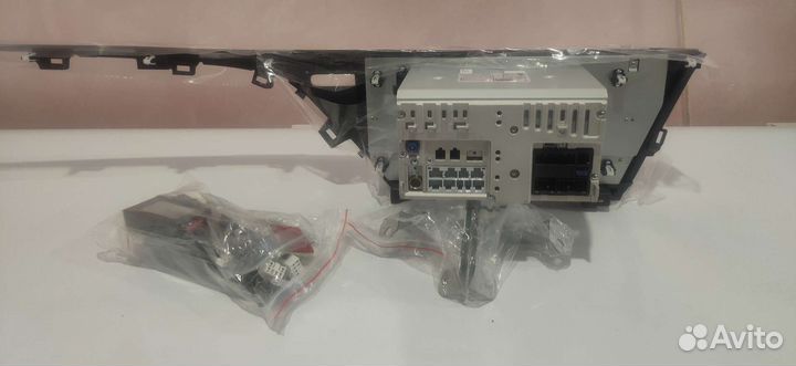 Магнитола для toyota camry 70