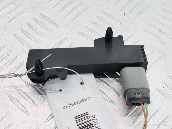 Усилитель антенны Ford Kuga 2011