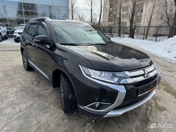 Mitsubishi Outlander 2.4 CVT, 2016, 247 398 км