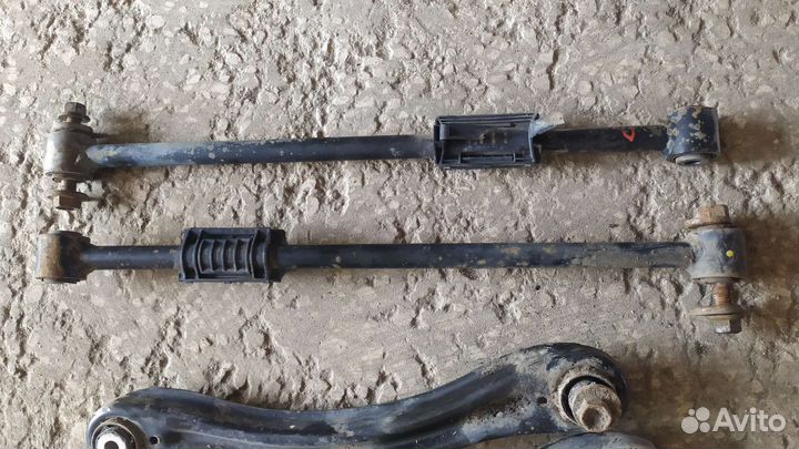 Рычаг задний Мерседес мл w164