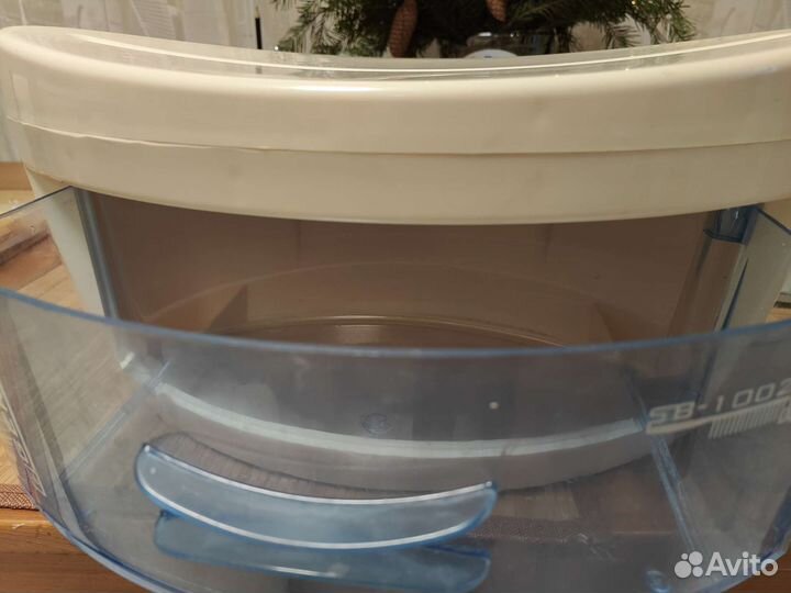 Ультрафиолетовый стерилизатор для инструмента