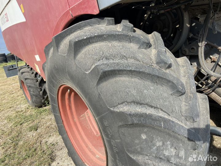 Комбайн Ростсельмаш Acros 530, 2012