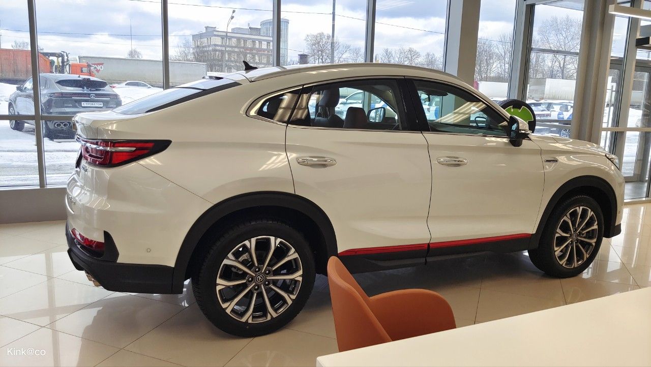 Changan CS85: фото из отзыва