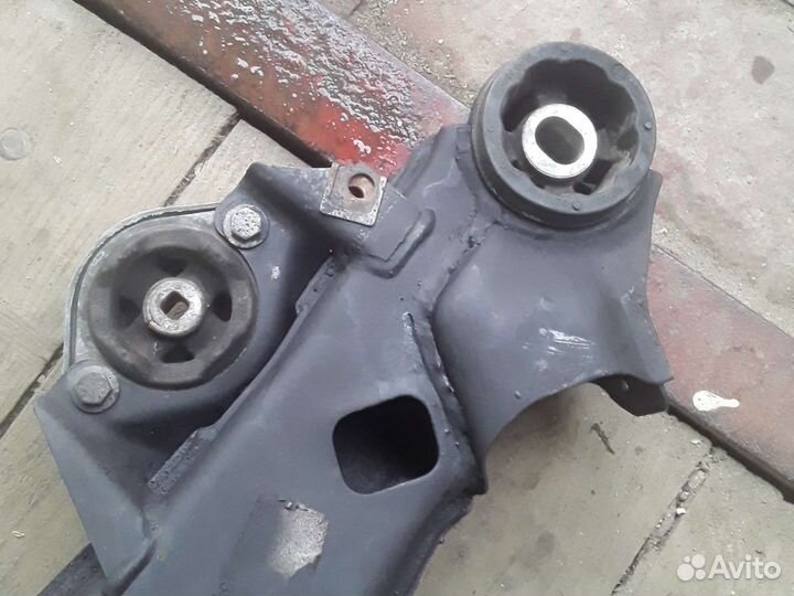 Подрамник VW passat b5/b5+