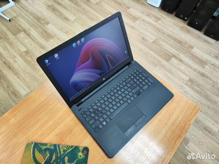 Cовременный HP 15.6