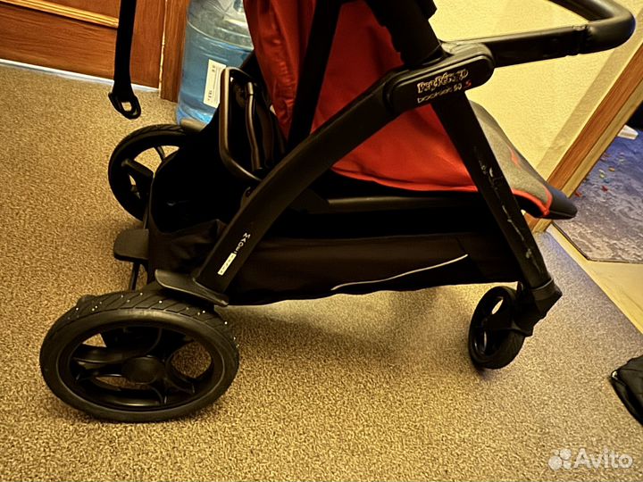 Прогулочная коляска peg perego