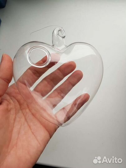Подвес из стекла для декора в виде сердца