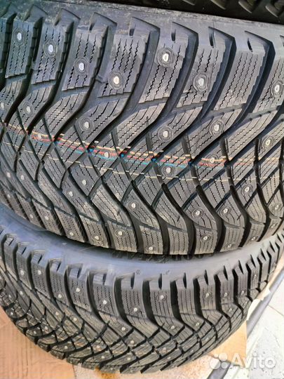 Goodyear UltraGrip Arctic 2 SUV 265/55 R19 113T