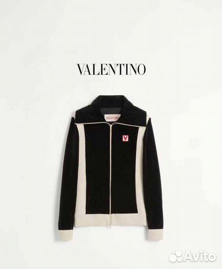 Спортивный костюм женский