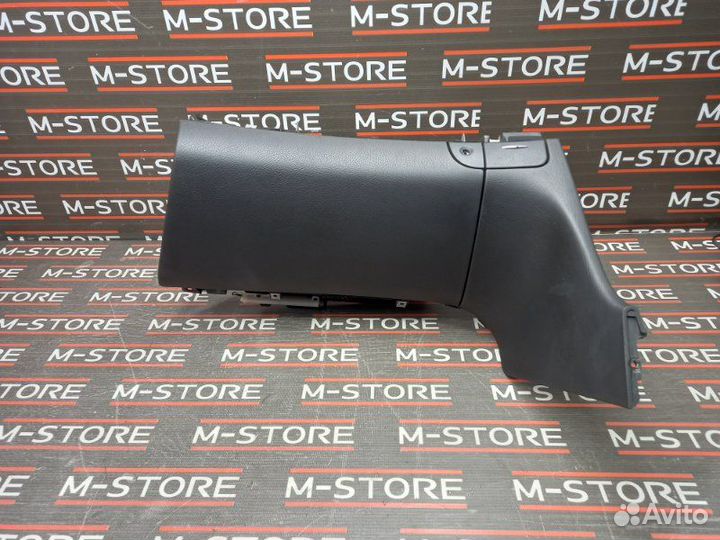 Бардачок Mercedes-Benz E-Class W211 112.949 2002