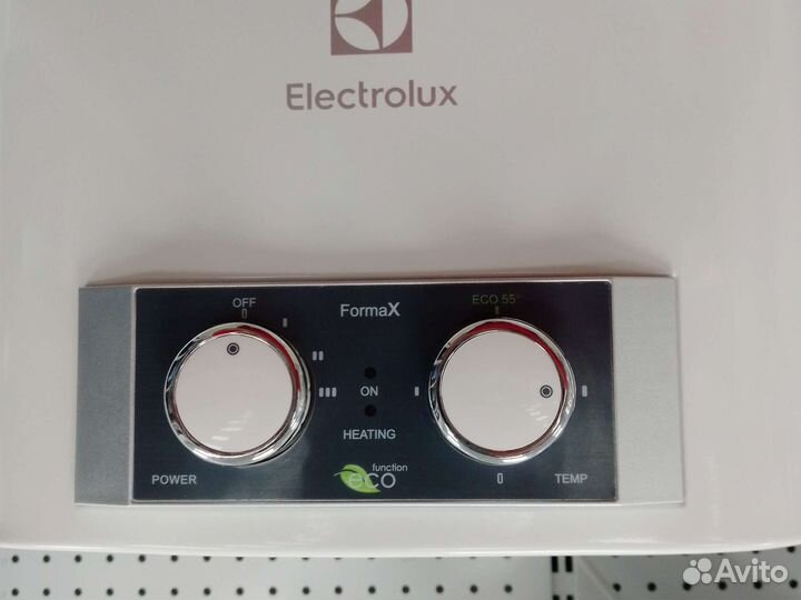 Водонагреватель Electrolux EWH 30 Formax