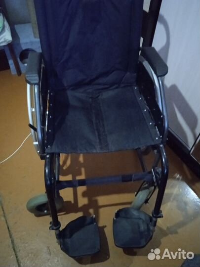 Инвалидная коляска