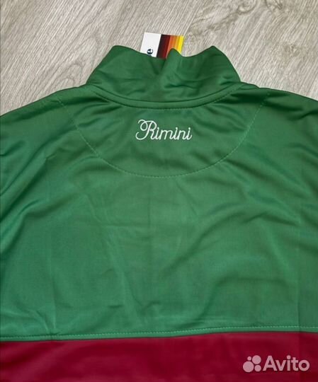 Олимпийка Ellesse