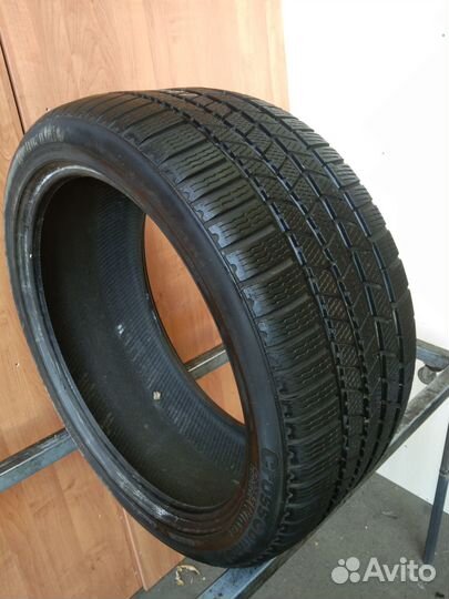 Continental ContiCrossContact Winter 295/35 R21 107V