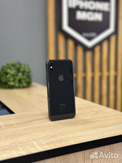 iPhone X, 64 ГБ
